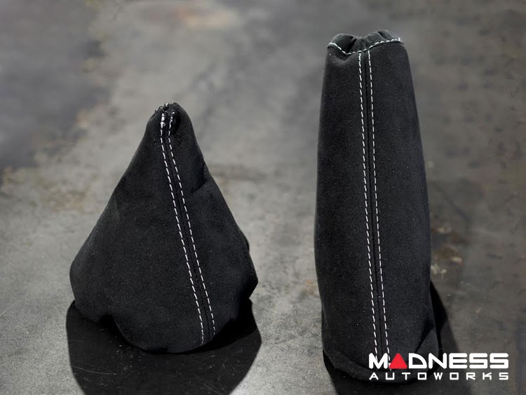 FIAT 500 Gear Shift Boot and eBrake Boot Set Black Suede w/ White